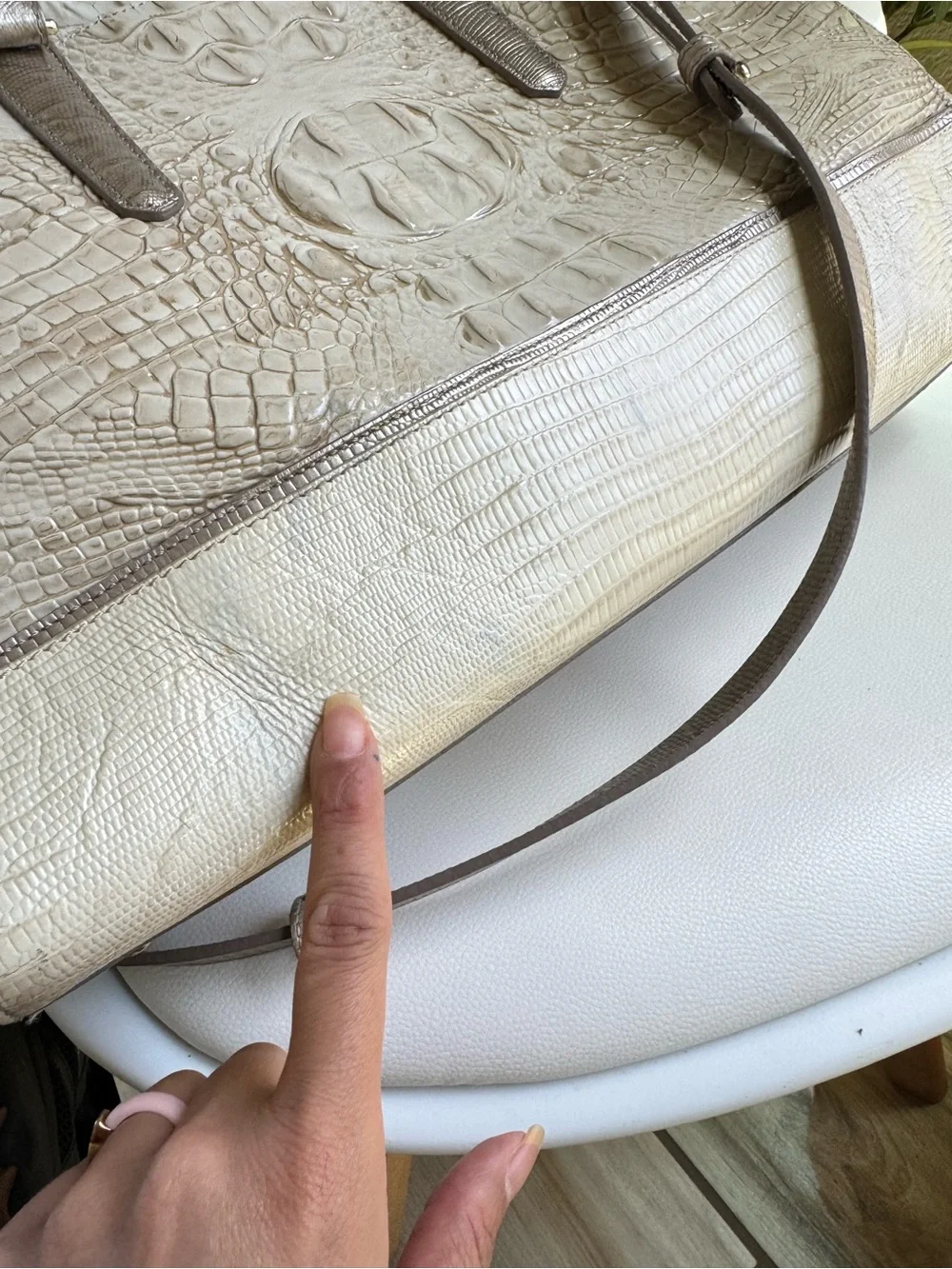 Brahmin Ivory Cream Croc Embossed Leather Large Tote Satchel Shoulder Bag